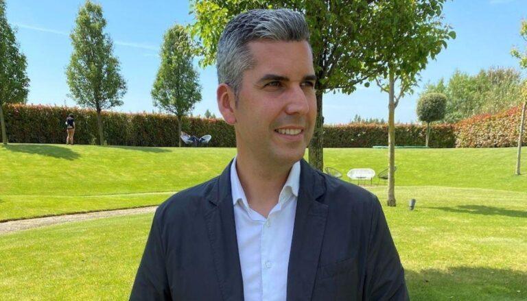 Roger Mitjana Acpet
